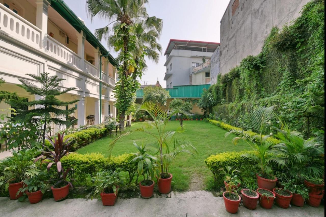 Hotel Heritage Dehradun Exterior foto