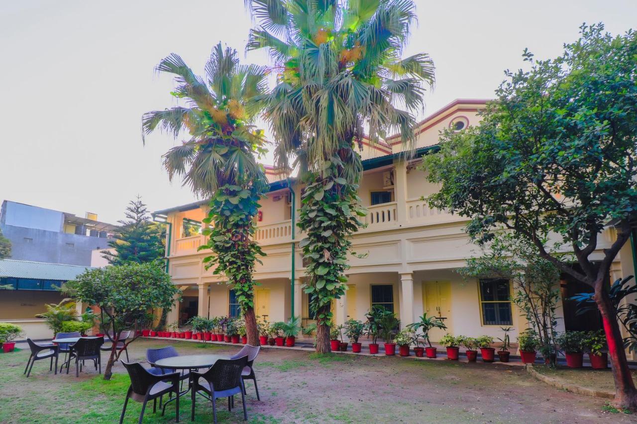 Hotel Heritage Dehradun Exterior foto